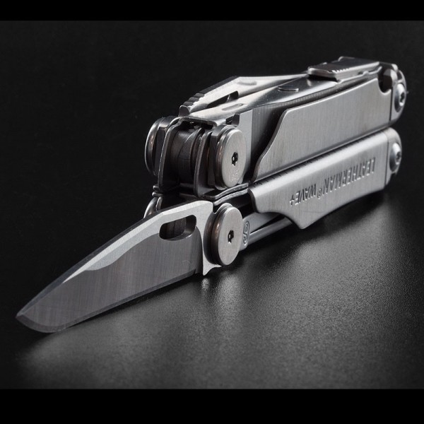 Мультитул Leatherman Wave Plus 832524 + чехол
