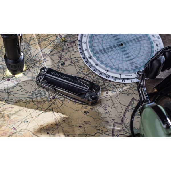 Мультитул Leatherman Wave Plus Black&Silver 832622 + чехол + налобный фонарь в подарок!