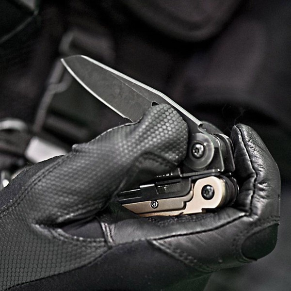 Мультитул Leatherman Mut-Black-Molle  833084 + чехол (оливковый)