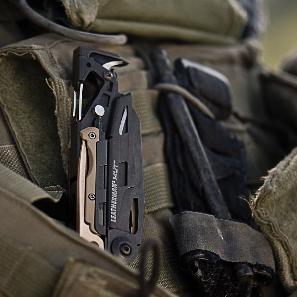 Мультитул Leatherman Mut-Black-Molle  833084 + чехол (оливковый)