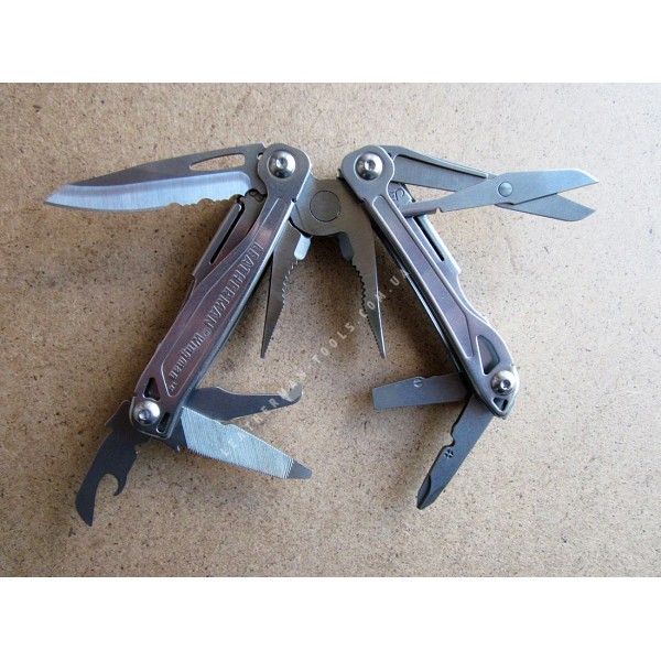 Мультитул Leatherman Wingman 832523  +чехол  