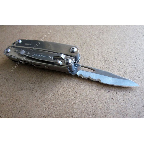 Мультитул Leatherman Wingman 832523  +чехол  